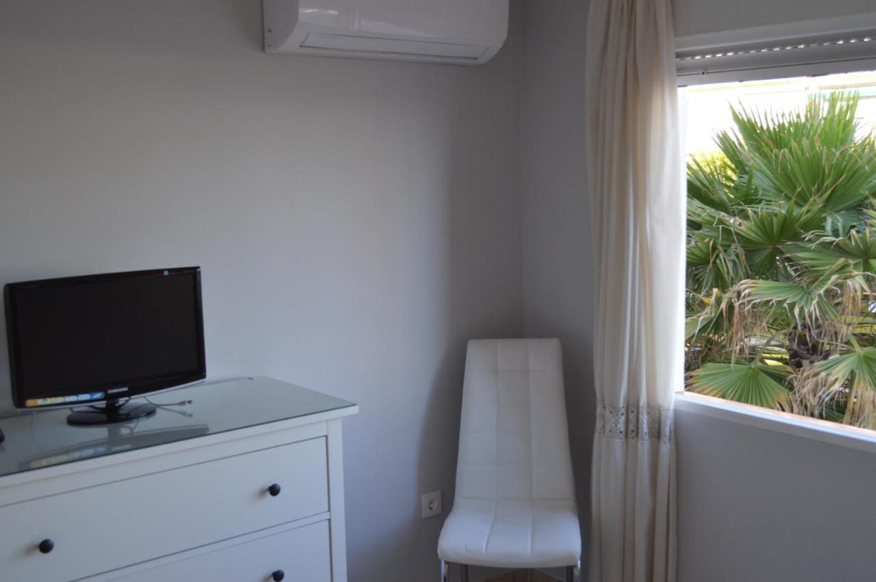 Seafront Recently Renovated Apartments Benalmádena Eksteriør bilde