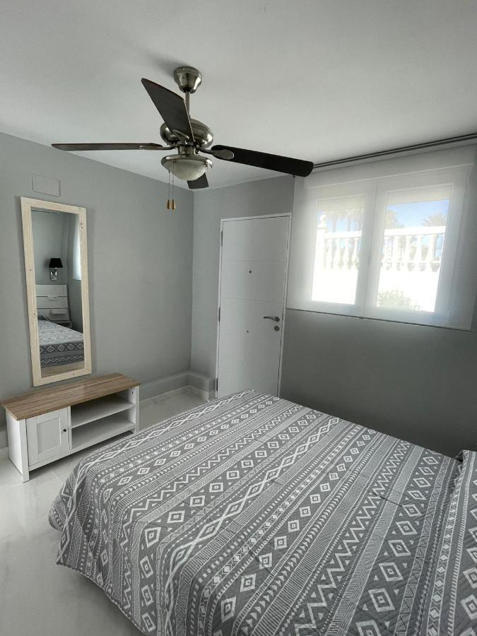 Seafront Recently Renovated Apartments Benalmádena Eksteriør bilde