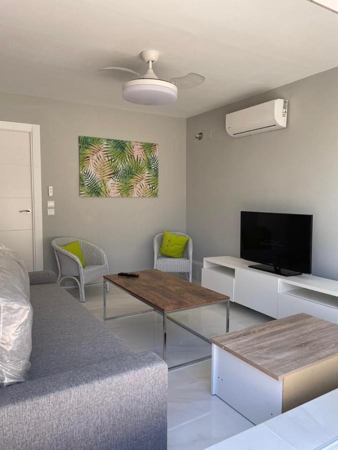 Seafront Recently Renovated Apartments Benalmádena Eksteriør bilde
